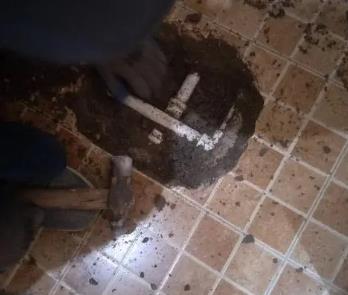 康巴什卫生间漏水维修公司为您分享下卫生间渗水如何处理及注意事项